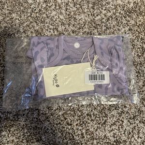 Kyte Baby Short Sleeve Bodysuit